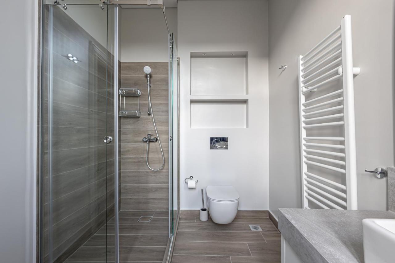 Plaka'S Privileged Accommodation أثينا المظهر الخارجي الصورة